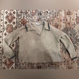 Madewell Women’s XXS cropped V-neck collared tan sweater